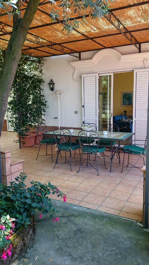 Villa L'Ulivina Sorrento Buitenkant foto